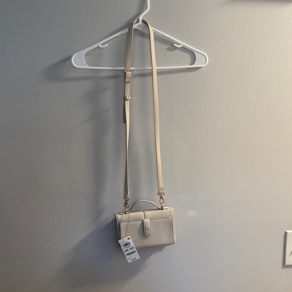 Elegant Cream Crossbody Bag
